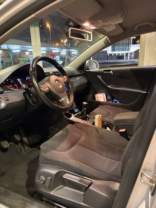 Volkswagen Passat 2010