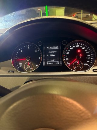 Volkswagen Passat 2010