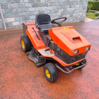 Tractor Cortacésped OUTILS WOLF Naranja