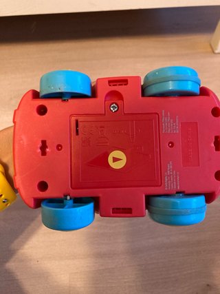Coche teledirigido infantil El Corte Inglés