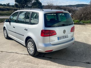 Volkswagen Touran 2011