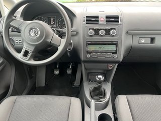 Volkswagen Touran 2011
