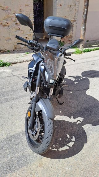 Yamaha MT-07 Negra