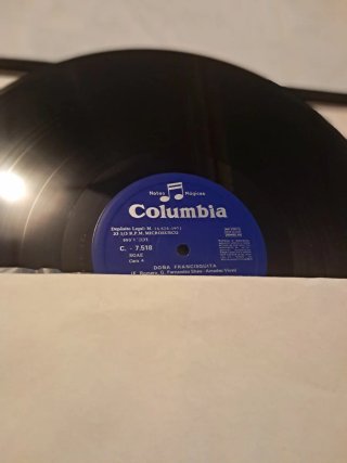 Caja 2 LP Doña Francisquita, Amado Vives