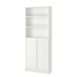 Estantería IKEA BILLY blanca con puertas