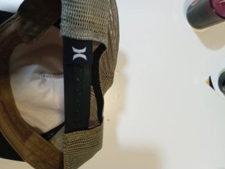 Gorra Hurley Negra y Marrón