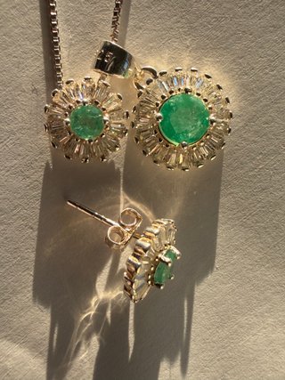 !! SET ESMERALDAS PLATA 925 COLLAR Y ARETES !!