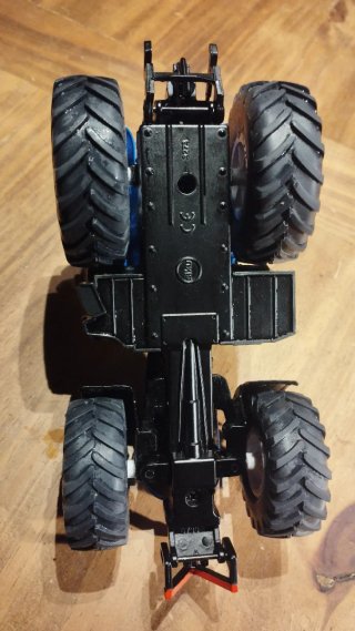 Tractor New Holland T8.390