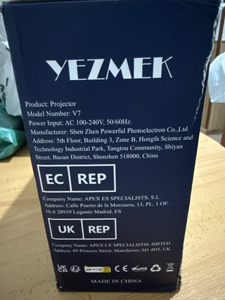 Mini proyector YEZMEK V7 1080P Full HD
