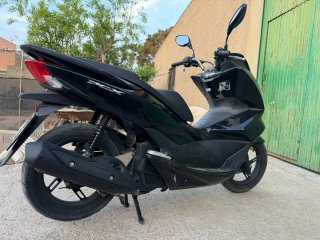 Honda PCX 125 2015 Negra