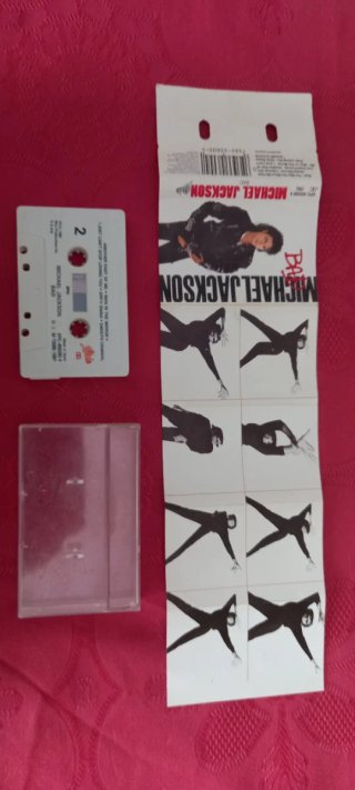 Casete Bad de Michael Jackson.