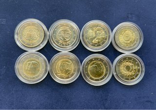 Paises Bajos Coleccion 8 Monedas 2€ en UNC
