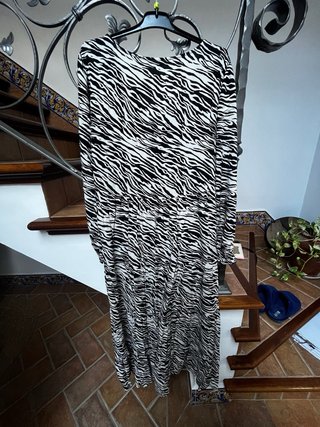 Vestido estampado cebra