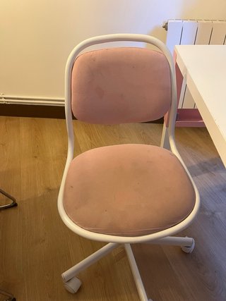 Mesa estudio infantil Ikea