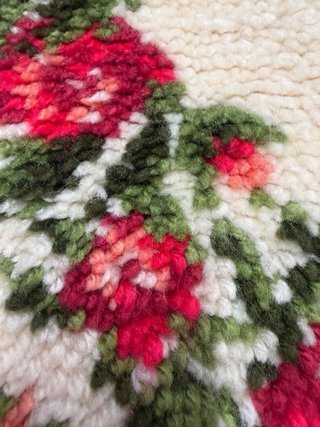 Alfombra lana hecha a mano floral 1,37*70