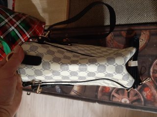 Bolso de mano con estampado de cuadros