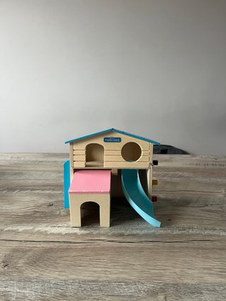 Jaula para hámster con accesorios