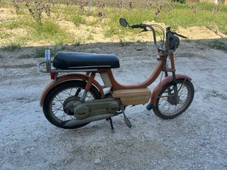 Vespino T - ciclomotor naranja y beige