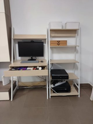 Mesa Ordenador y Estantería Madera/Metal