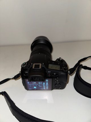 Cámara Sony RX10 III