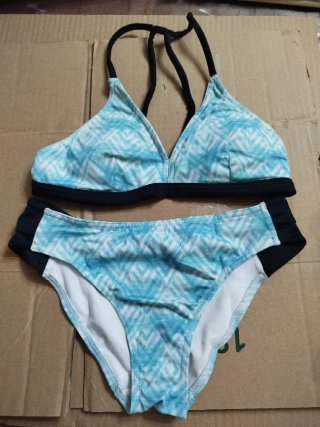 Lote 2 bikinis azul y azul marino