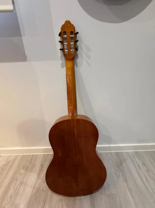 Guitarra Española Valencia + Funda + Afinador