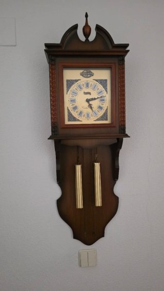 Reloj de Pared Madera Clásico con Péndulo