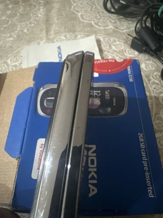 Nokia 7230 Slider Negro/Plateado