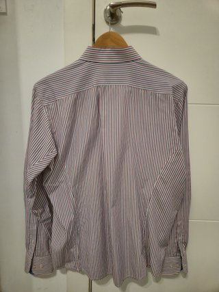 Camisa de rayas hombre