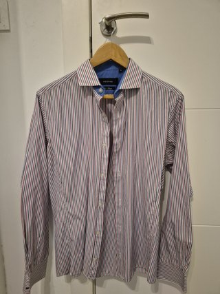 Camisa de rayas hombre