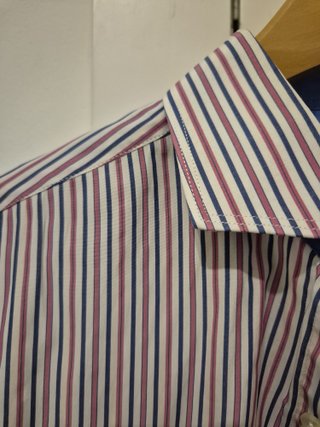 Camisa de rayas hombre