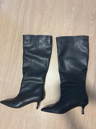 Botas de tacón negras