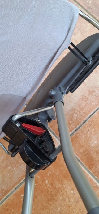 Hamaca bebé BabyBjörn gris