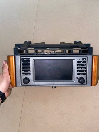 Pantalla Range Rover L322 (Píxeles Muertos)
