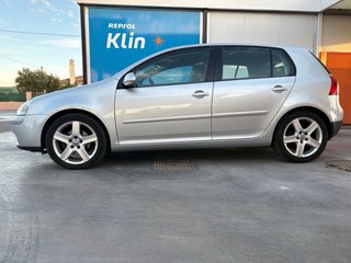 Volkswagen Golf Sportline DSG