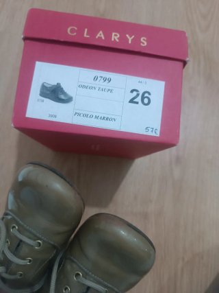 Zapato charol unisex Talla 26