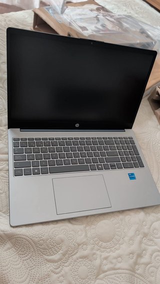 Portátil HP i5 Gris