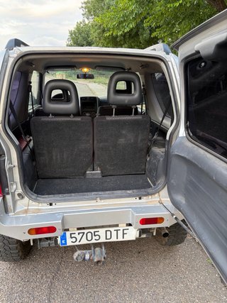 Suzuki Jimny 2005