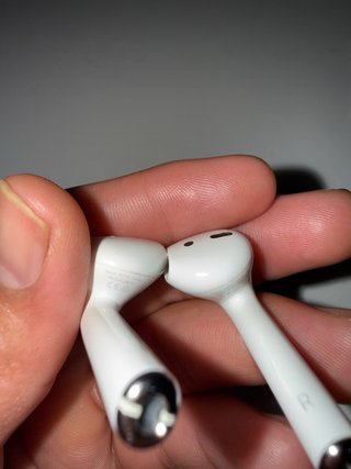 AirPods