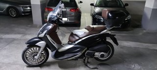 Piaggio Beverly 300 i.e 2013
