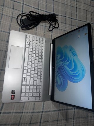 Portátil HP Gris/Plateado