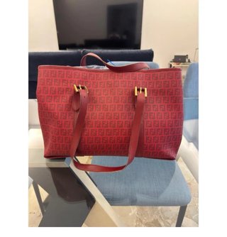Borsa Fendi rossa
