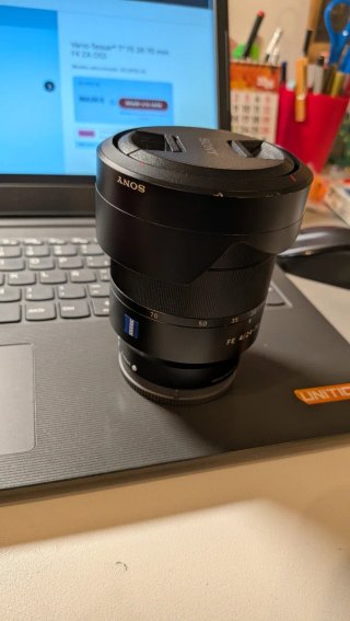 Sony ZEISS Vario-Tessar T* FE 24-70mm F4 ZA OSS
