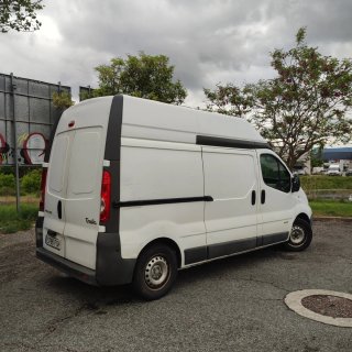 furgoneta camper Renault Trafic 2007
