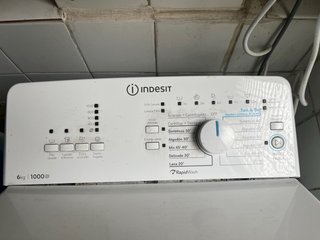 Lavadora Indesit 6Kg 1000rpm