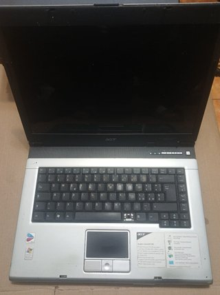 Acer Aspire 1644WLMi PC Laptop