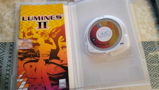 Lumines II PSP