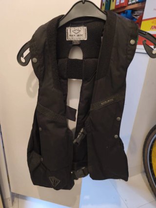 Cazadora Motorista Chaleco Airbag Hit-Air talla L