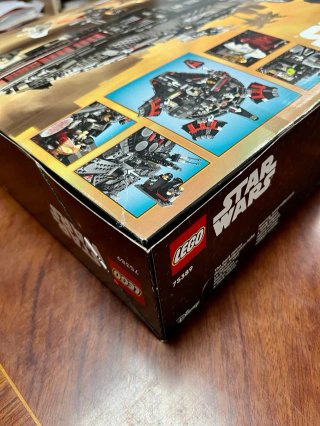 NUEVO LEGO Star Wars Halcón Oscuro 75389 SIN ABRIR