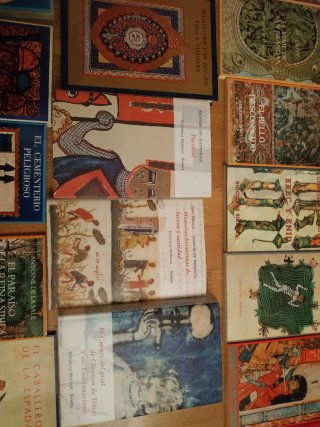 Selección de lecturas medievales.Ediciones Siruela